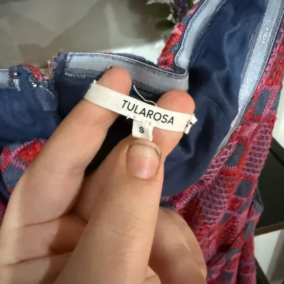 Tularosa Pink and Blue Off the Shoulder Sundress size small - Picture 5 of 10